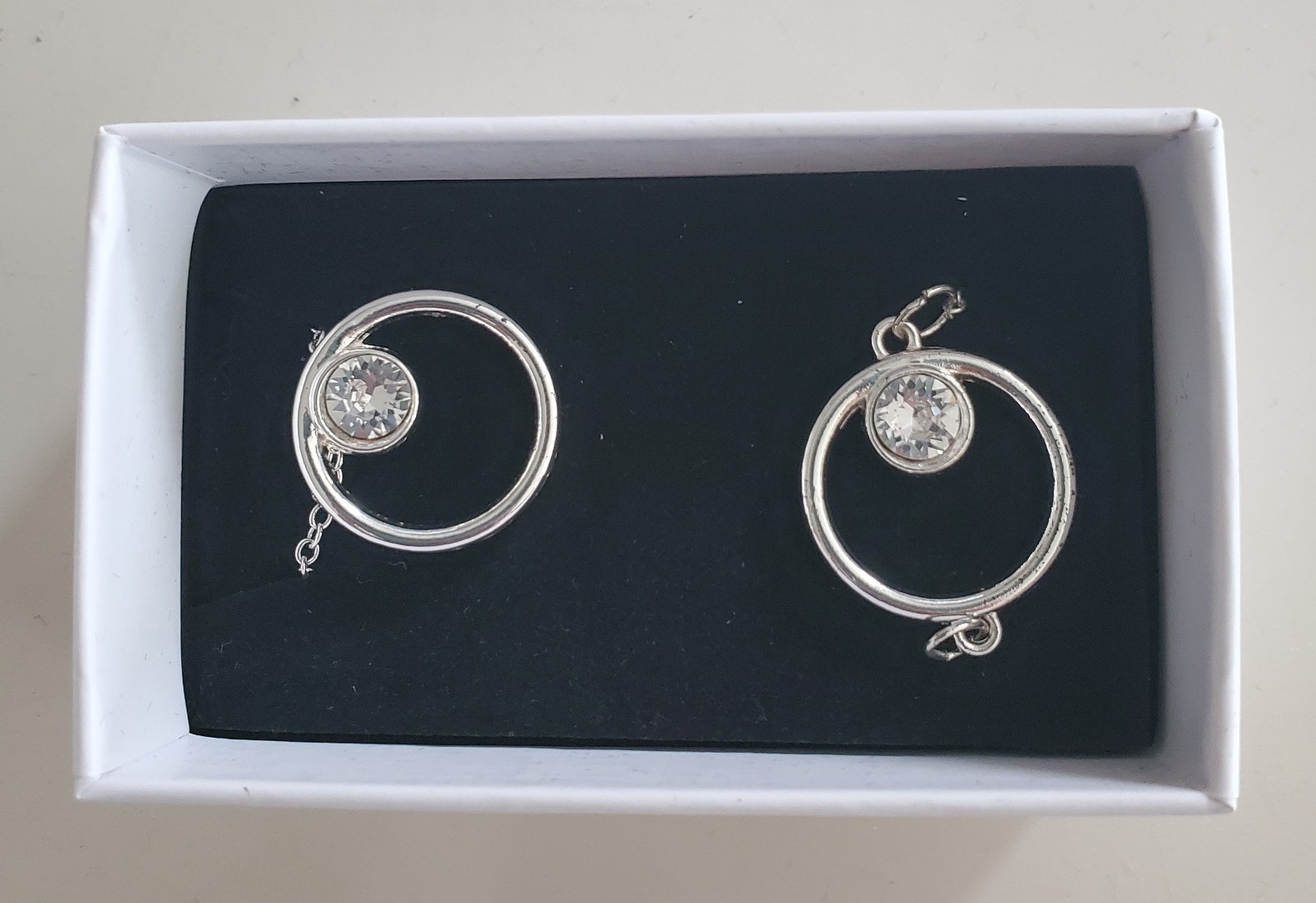 Collier et bracelet cristaux Swarovski parure pour illuminer vos soirées