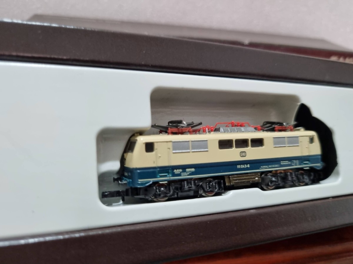 Vintage Marklin Mini-Club 8842 German Z Scale Electric Locomotive