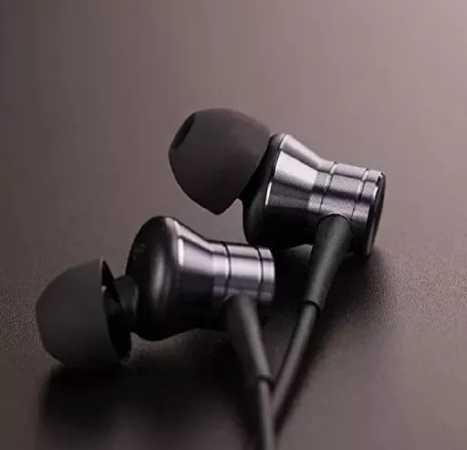 1MORE Piston Fit in Ear Earphones Fashion Durable Headphones with 4 Color Noise