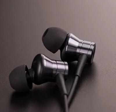 1MORE Piston Fit in-Ear Earphones Fashion Durable Headphones with 4 Color Noise