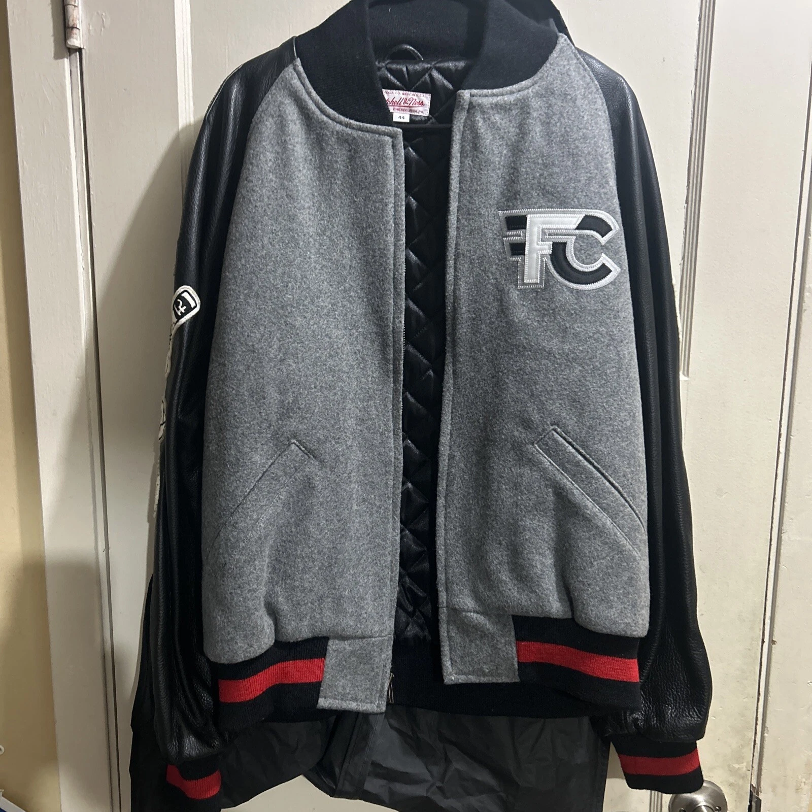 Veste Flight Club Letterman 44 Mitchell & Ness Supreme Stussy 