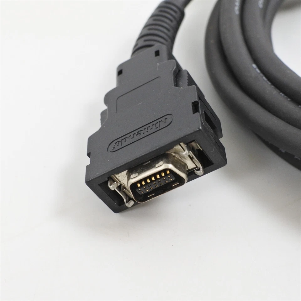 Nintendo Gamecube Official D Digital Video Cable Boxed DOL-009 JAPAN Ref 2039 - Image 4 of 4