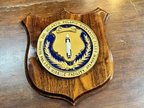 Vintage Polaris Missile Facility Atlantic Wall Plaque Shield US Navy Submarine