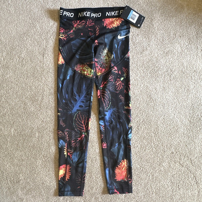 NWT Nike Pro Girls Dri-FIT Floral Training Leggings Compression Size M