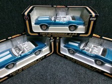 Crown Premiums 1/24 Scale Diecast 1972 Oldsmobile 442 Convertible Blue Napa MIB