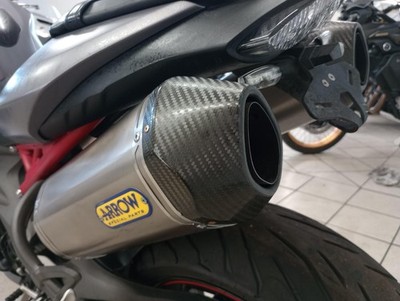 TRIUMPH SPEED TRIPLE R 1050 ARROW AUSPUFF SCHALLDÄMPFER 2016 (SIEHE ANGEBOT)