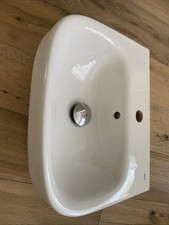 Roca Bathroom Basin Complete With Click Clack Plug