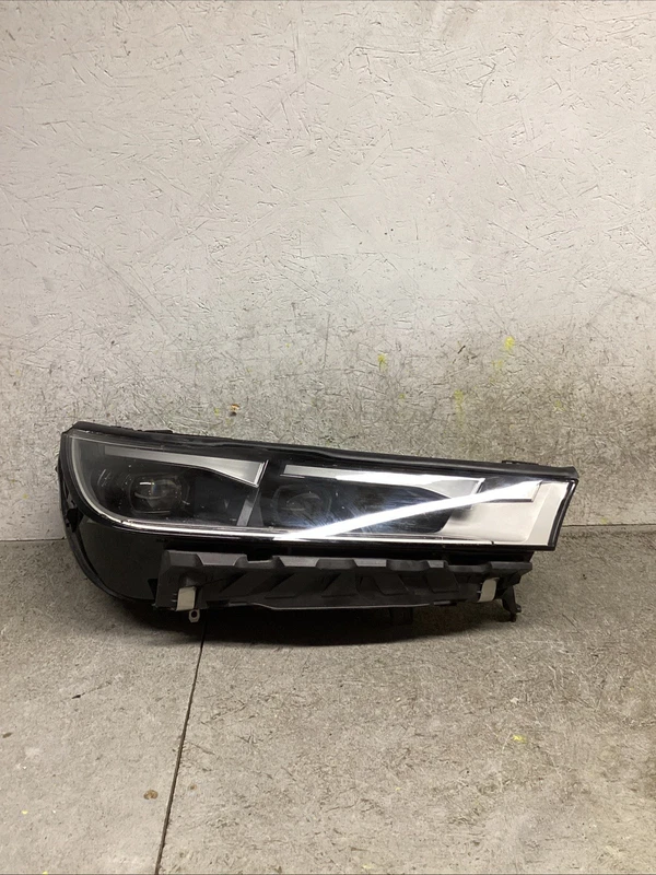 2022-2025 BMW iX RIGHT RH PASSENGER SIDE HEADLIGHT OEM 63119851806 WITHOUT LASER