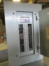 Siemens CDP7 Panelboard 225A Main lug 120/208 Volt 3PH 4W CU 30 Ckt- E2980