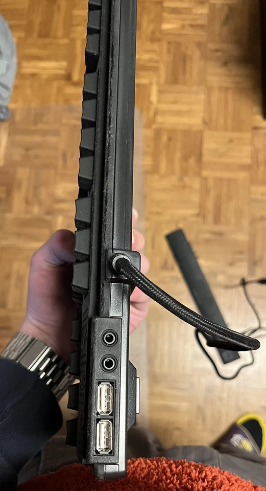 Qpad Mk 90 Mechanische High End Tastatur  Leuchtet rot - Bild 2 von 3