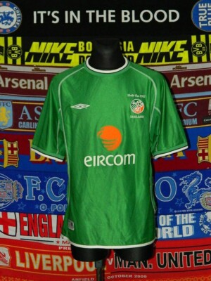 4.5/5 Ireland (Eire) adults L world cup 2002 home football shirt jersey soccer