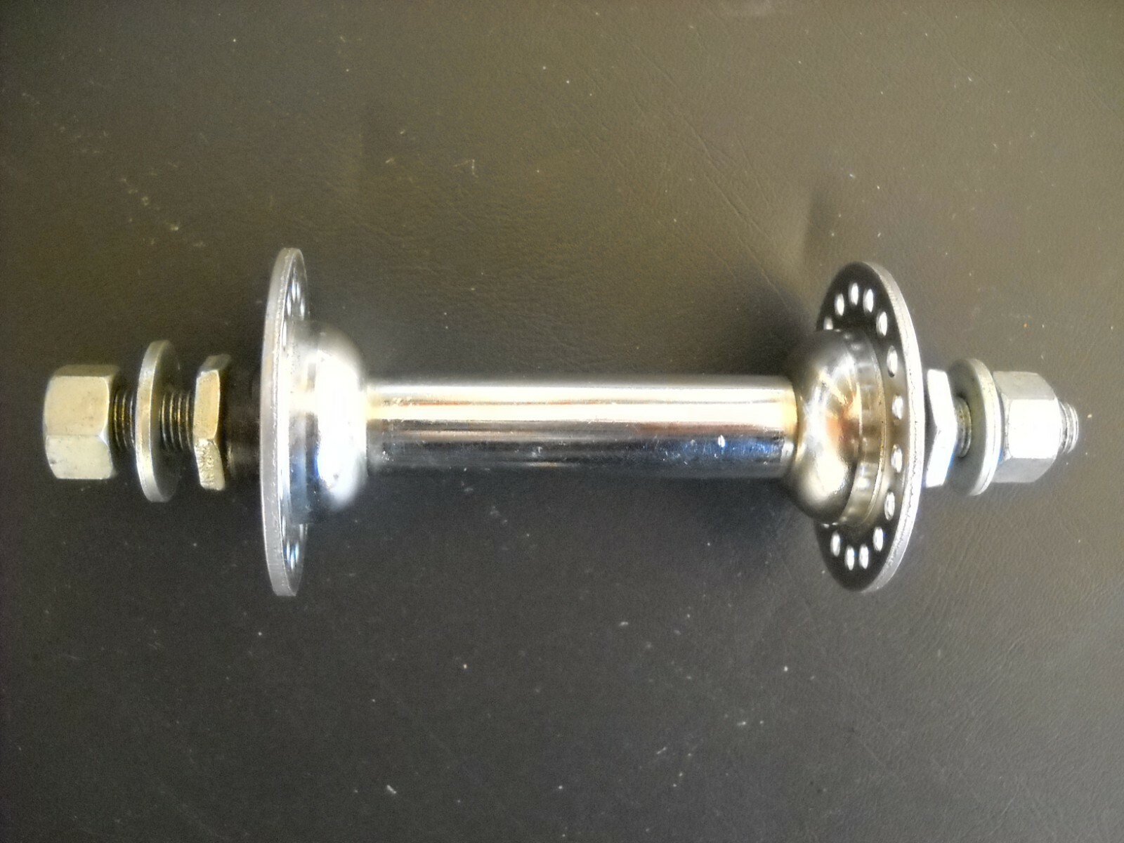 Picture 1 of 2
