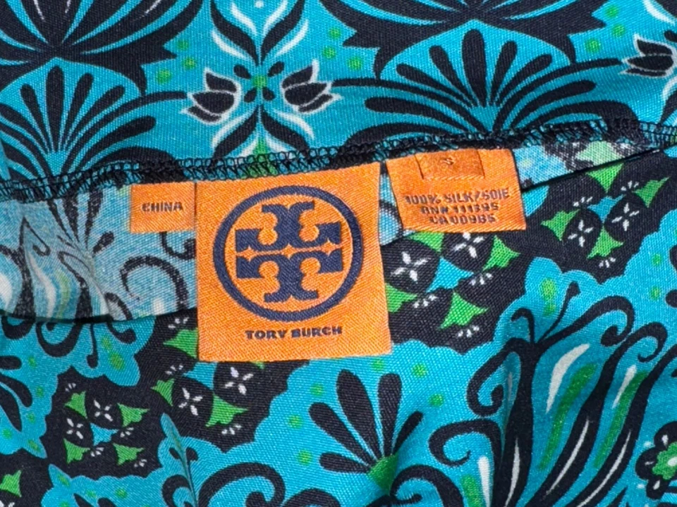 Vestido justo Tory Burch 100% seda jersey padrão turquesa manga 3/4 pequeno - Imagem 3 de 4