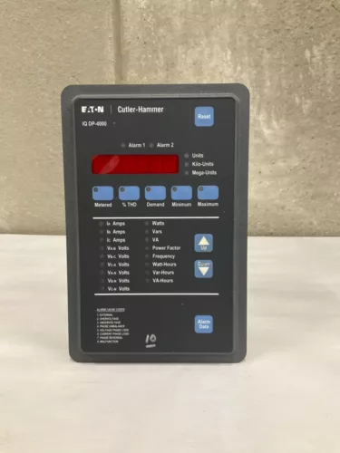 Cutler-Hammer Eaton IQ DP 4000  w/ 3 phase Power Module