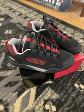 Es Muska Black And Red Size 10 Brand New