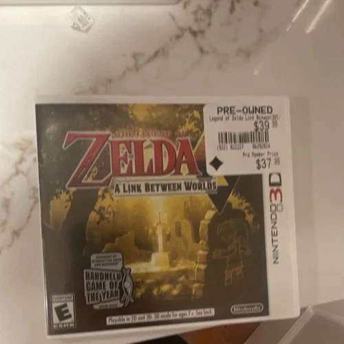 Nintendo The Legend of Zelda: A Link Between Worlds Nintendo 3DS Game of the Ye…