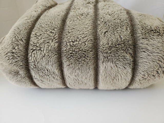 Pottery Barn Faux Fur Throw Blanket Animal Thick Plush 60 X 50