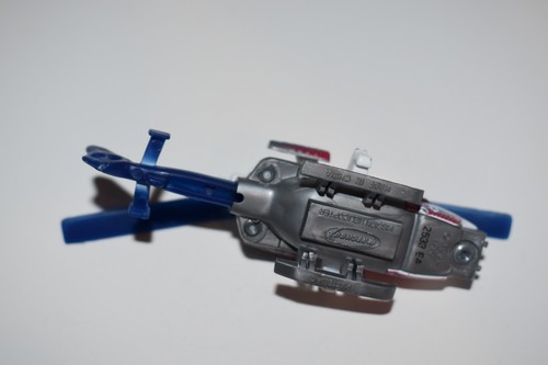 Matchbox 1985 White Police Mission Helicopter Diecast 1:80 scale China 2533EA - Picture 6 of 7