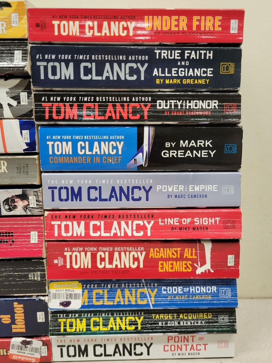 トム.クランシー　(ジャック.ライアンシリーズ)35冊セット Jack Ryan Tom Clancy 12 Book Set: Tom Clancy: 0746278840046