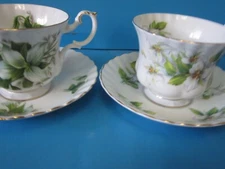 2  ROYAL ALBERT  CUPS AND SAUCERS WHITE TRILLIUM AND TRILLIUM EXCELLENT CONDITIO