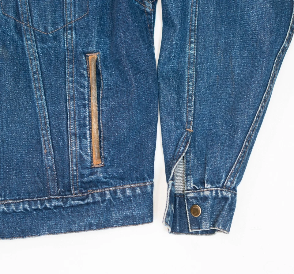 Chaqueta de mezclilla vintage de los 80 KRAZY KRINKLE para hombre talla pequeña defecto en el cuello Foto 4 de 4