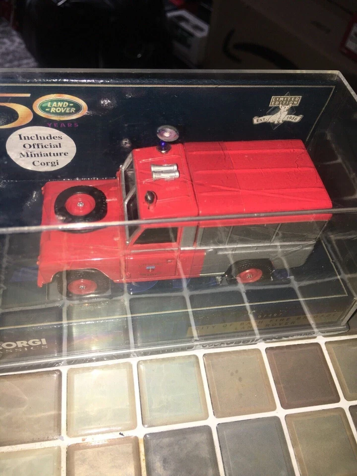 Corgi 07407; Land-Rover Series 2 109; City of Bath Fire Brigade; Sealed Boxed - Image 3 of 4