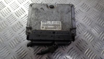 Opel Zafira 2000 ECU Engine Computer (Engine Control Unit) gm09133 #330255-27