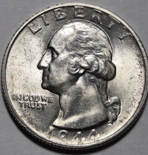 1944S Washington Silver Quarter. AU+/BU Light Toning