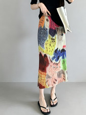 Miyake pleated LIKE animal abstract pattern orange-red skirt
