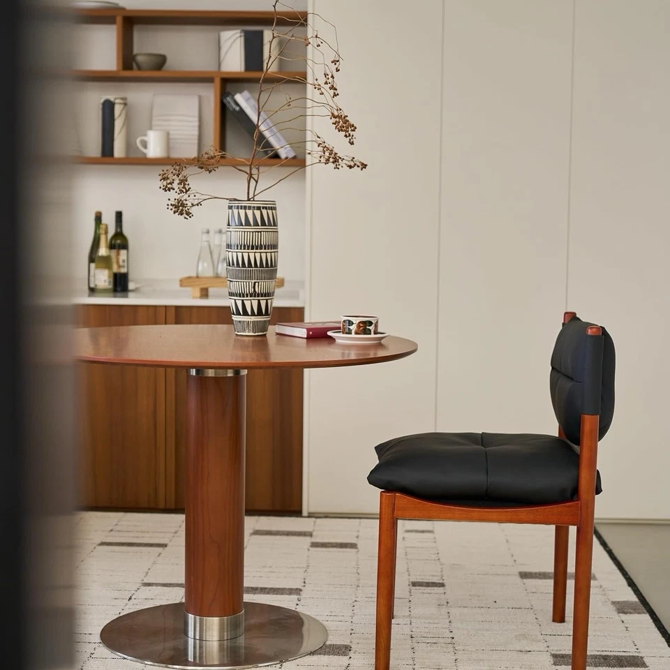 "Florero de cerámica blanco y negro de 13,79"" para decoración de piso rústico pintado a mano" Foto 3 de 4