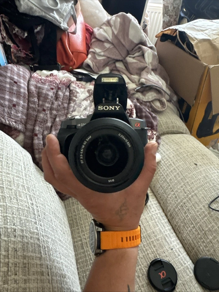 Sony Alpha 330, photo 1 of 5