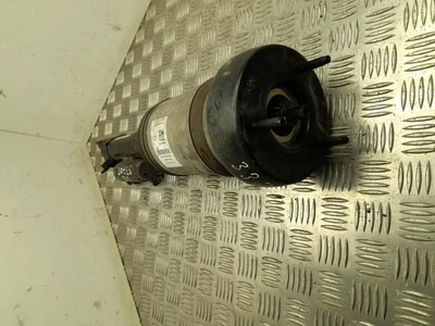 Amortisseur à ressort pneumatique A2053200525 Mercedes-Benz C-CLASS 2016 avan... - Photo 1/4