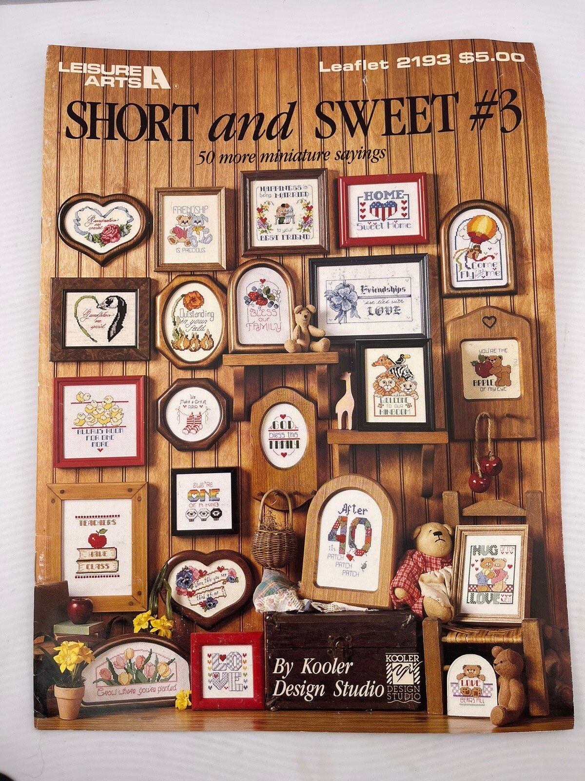 Three Patterns Book LEISURE ARTS COUNTED CROSS STITCH LEAFLET 2193 SHORT & SWEET 3 PATTERN ...