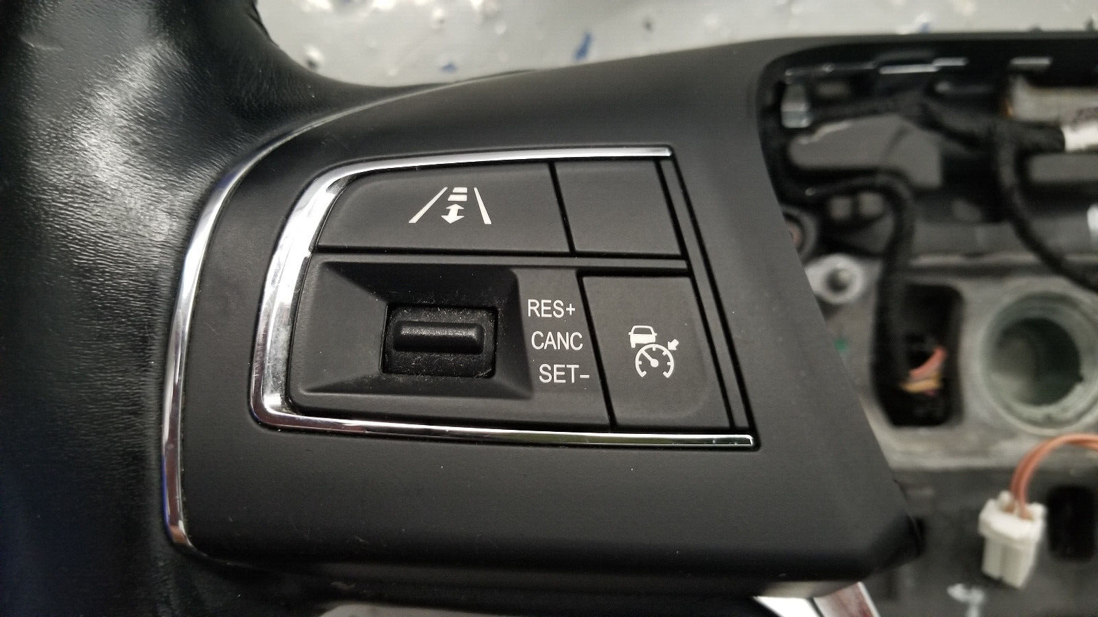 2014-2021 MASERATI QUATTROPORTE SQ4 MULTIFUNCTION HEATED STEERING WHEEL OEM
