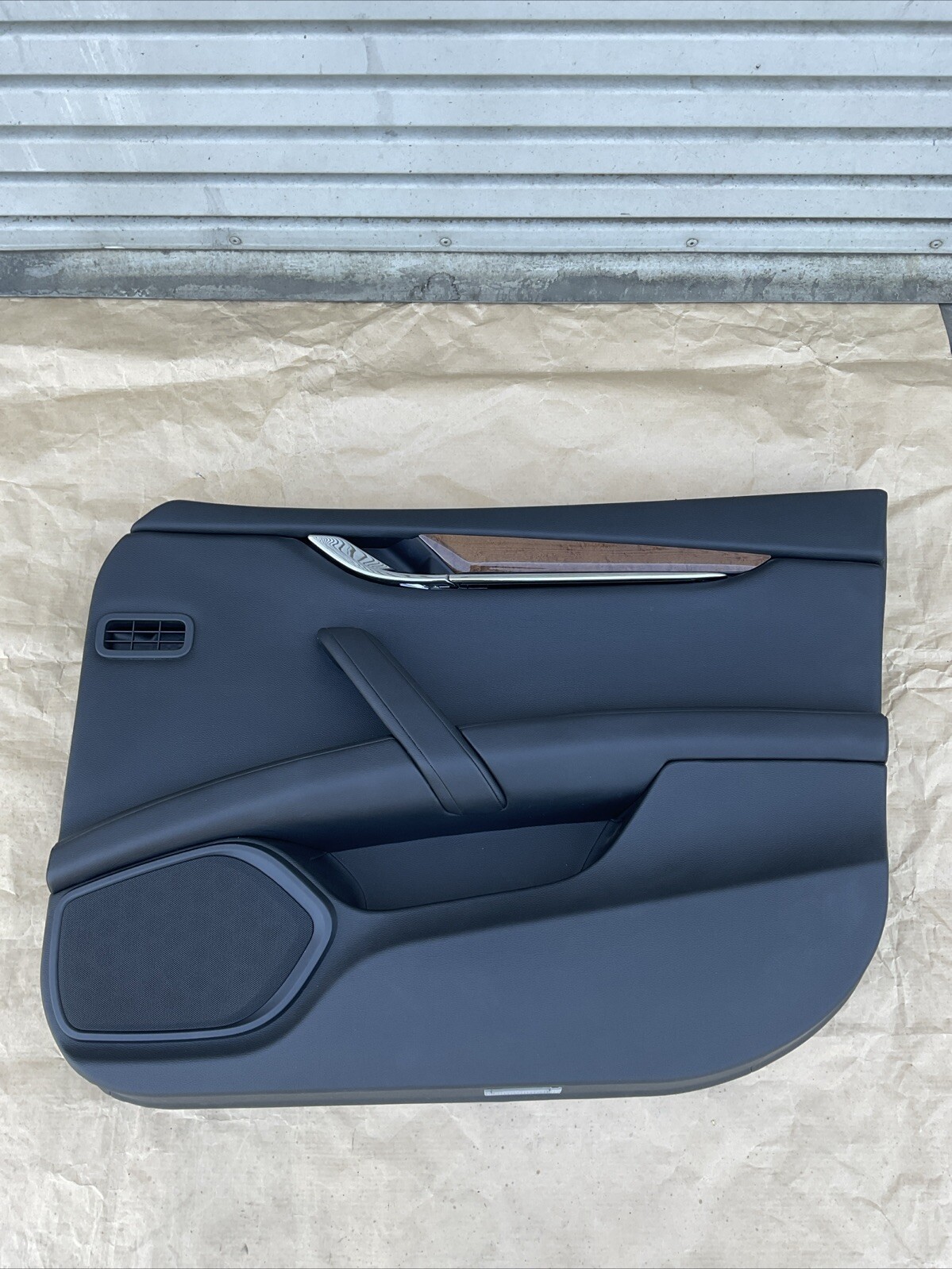 2014-2018 MASERATI QUATTROPORTE FRONT RIGHT SIDE INTERIOR DOOR PANEL TRIM OEM