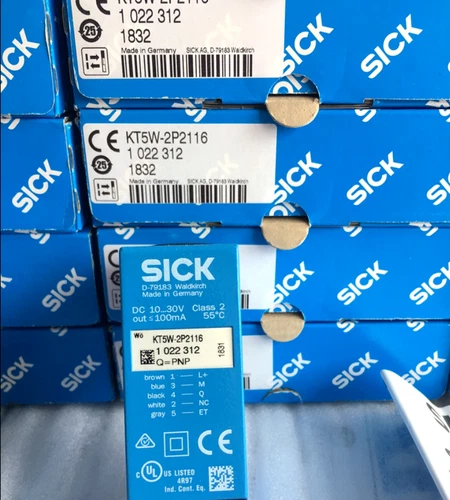 1PCS NEW SICK color sensors KT5W-2P2116 Fast Ship