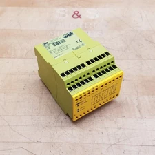 Pilz PZE 9 774148 Safety Relay, 230VAC, 10.5VA, 50-60Hz - USED