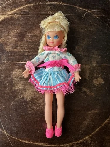 Vintage 1970 Mattel Tutti’s Friend  Pretty Pairs Lori #1133