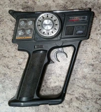 Vintage Futaba Magnum JR Controller FP-T2PBKA 75 mhz Receiver FP-R102JE