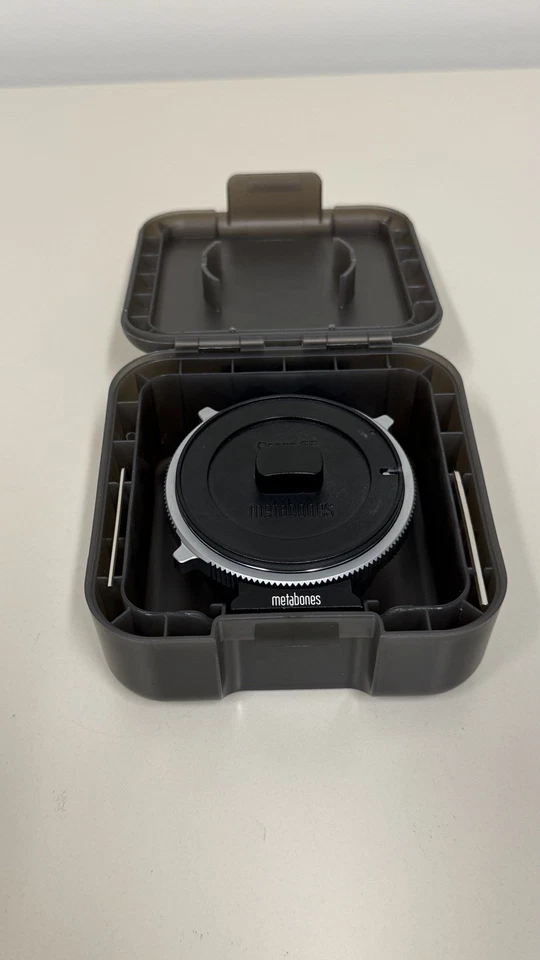 Metabones T Speed Booster Ultra 0,71x Adapter für Canon EF Objektiv mit Tasche - Bild 3 von 4