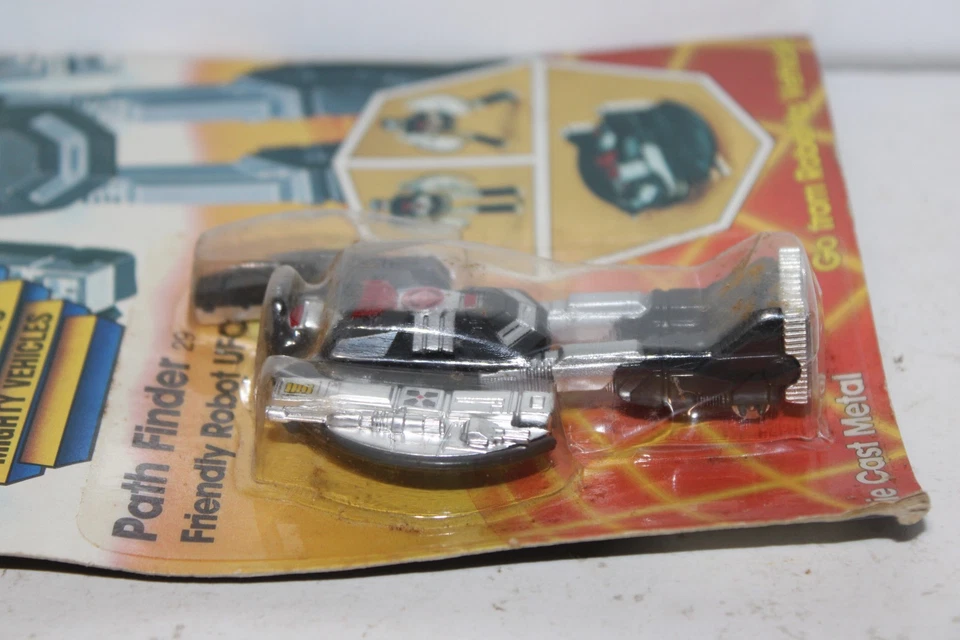 gobots transformers pathfinder - Image 3 of 4