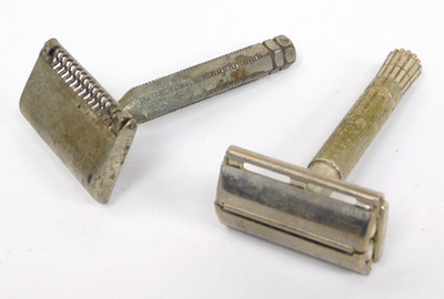 Lot of 2 Vintage Men s Safety Razors Gillette & Ever-Ready Brands