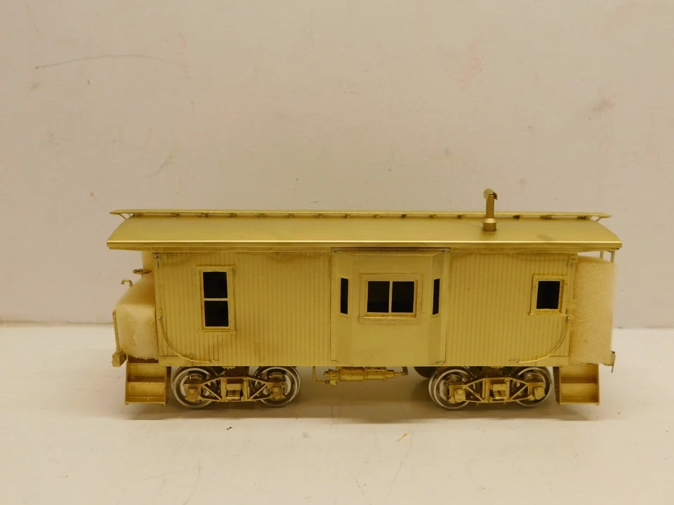 The Car Works O Scale Brass Illinois Terminal Caboose #900,901,903,906,936 Car A - Image 4 of 4