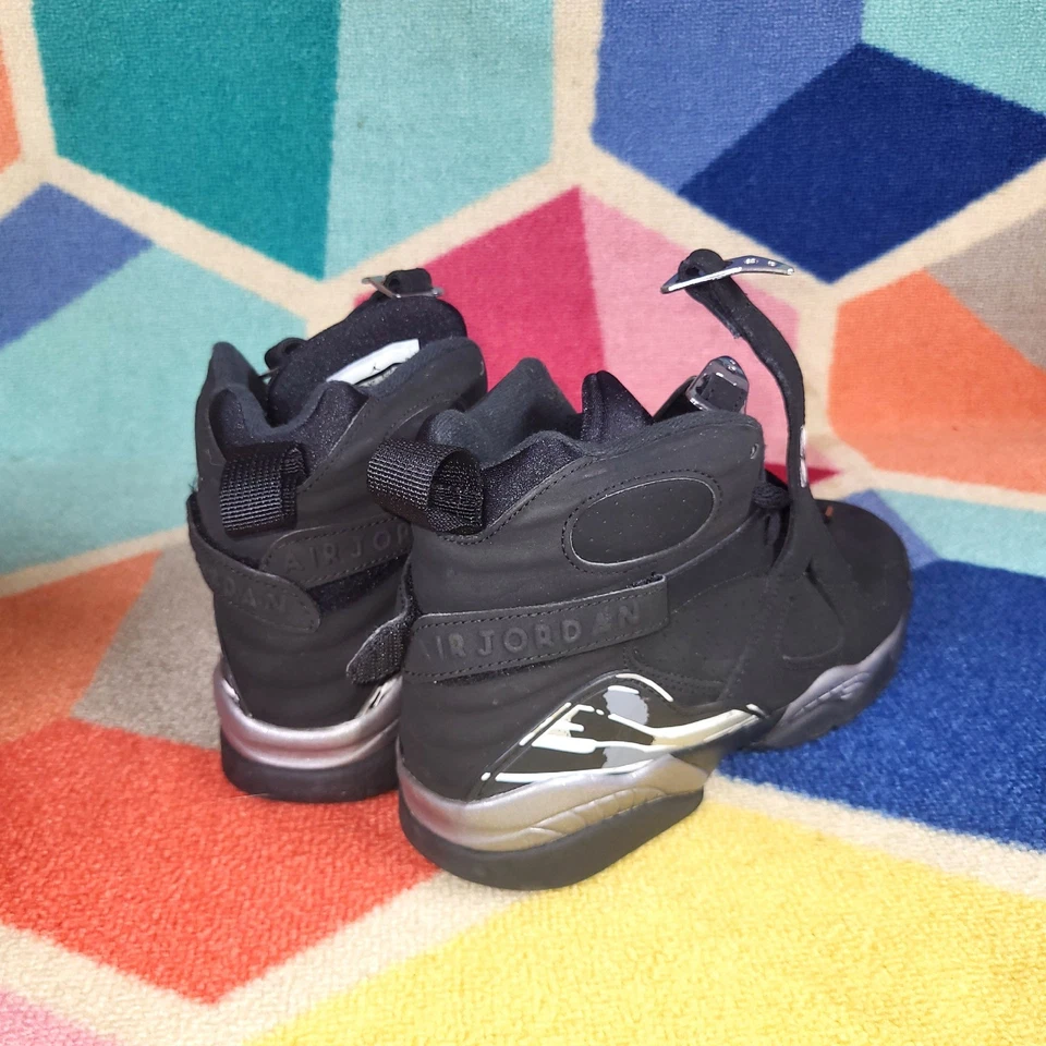 Air Jordan 8 Retro Black Metallic Silver Size 5.5 Y - Image 2 of 4