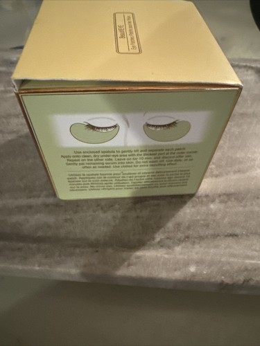 Pixi BeautifEYE Brightening Eye Patches with Vitamin C - 60ct - Picture 3 of 3
