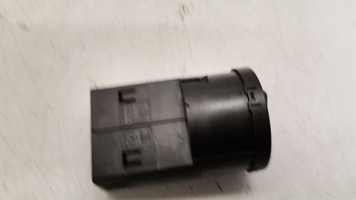 Volkswagen Golf mk4 00-05 Head light lamp Switch assembly 1c0941531a - Picture 7 of 12