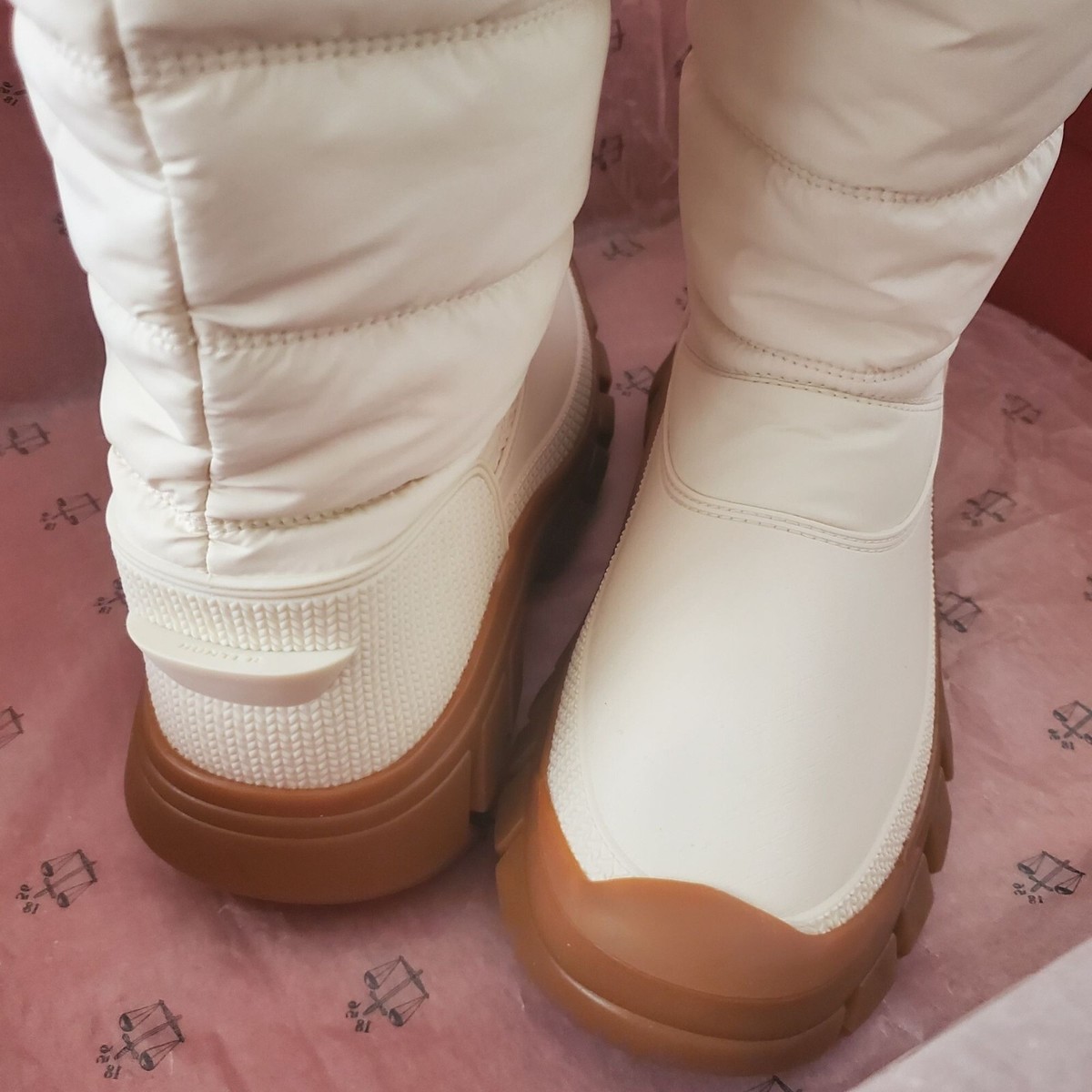 Hunter Women 7 Boots Intrepid Tall Quilted Insulated Snow
