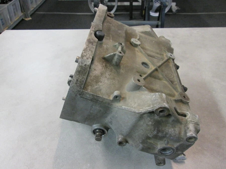 Carter de boite de vitesses "argent" de BMW k 1100 - k 100 - k 75 - k 1 - Photo 4/4