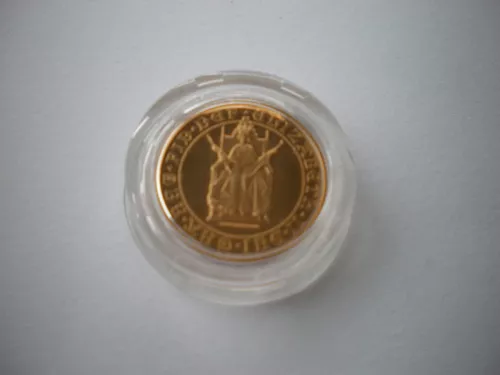 royal mint uk gold proof sovereign 1979 to 2024 - choose your year image 4
