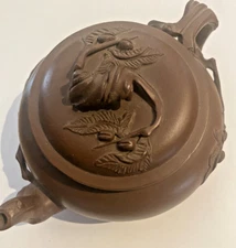 yixing zisha clay teapot
